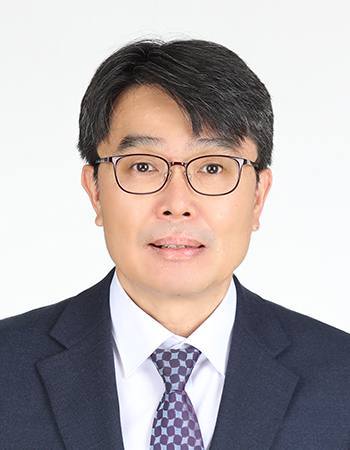 김태욱 교장 이미지