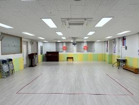 강당