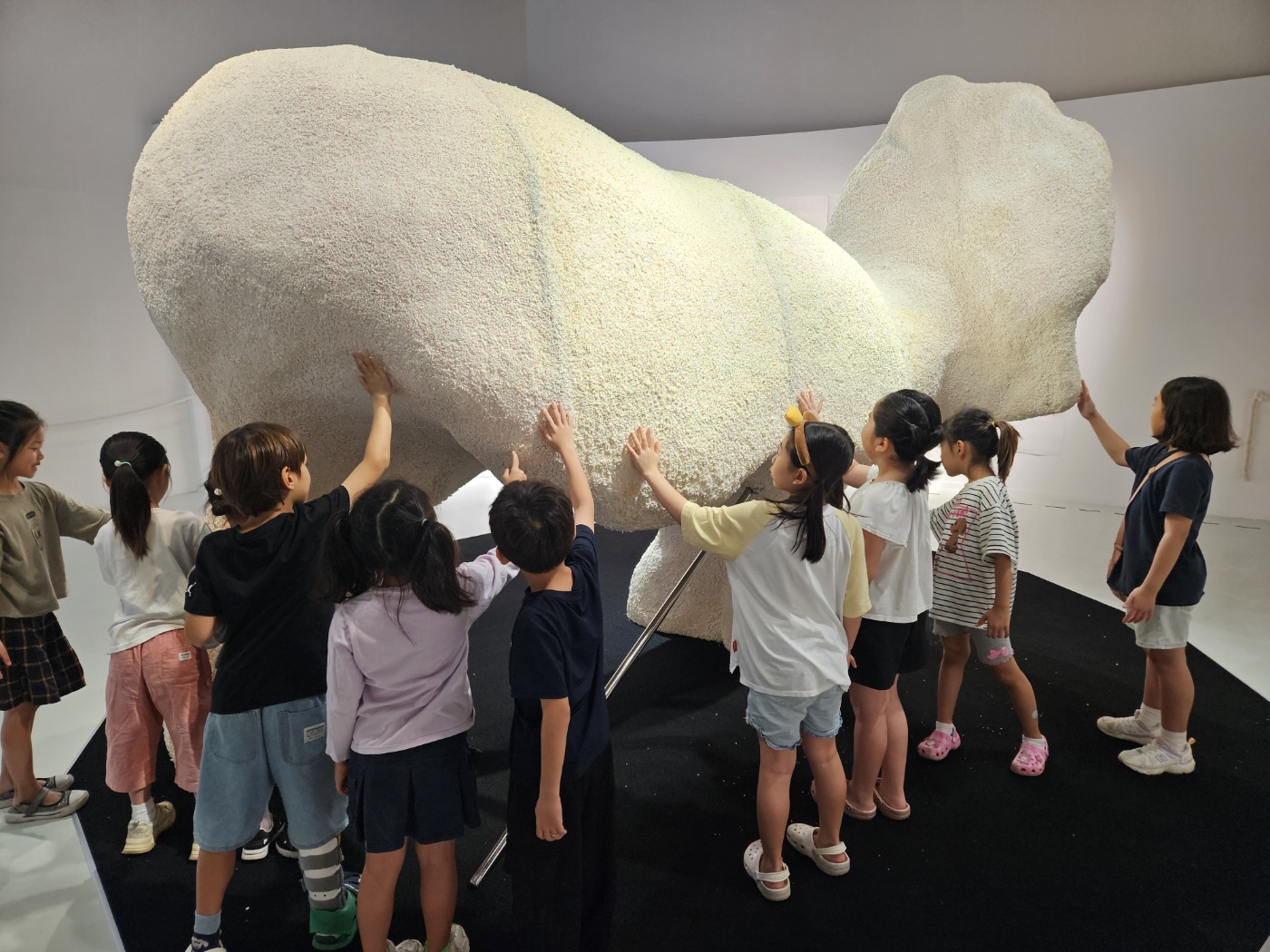 (12/10) 늘바라봄공유학교”하반기 토요학교 성료, 지역 맞춤 프로그램으로 교육격차 해소 기여_001 사진